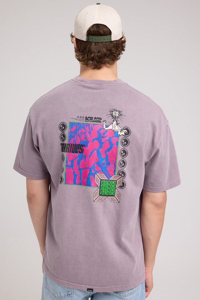 Vibrations Box Fit Oversize Tee