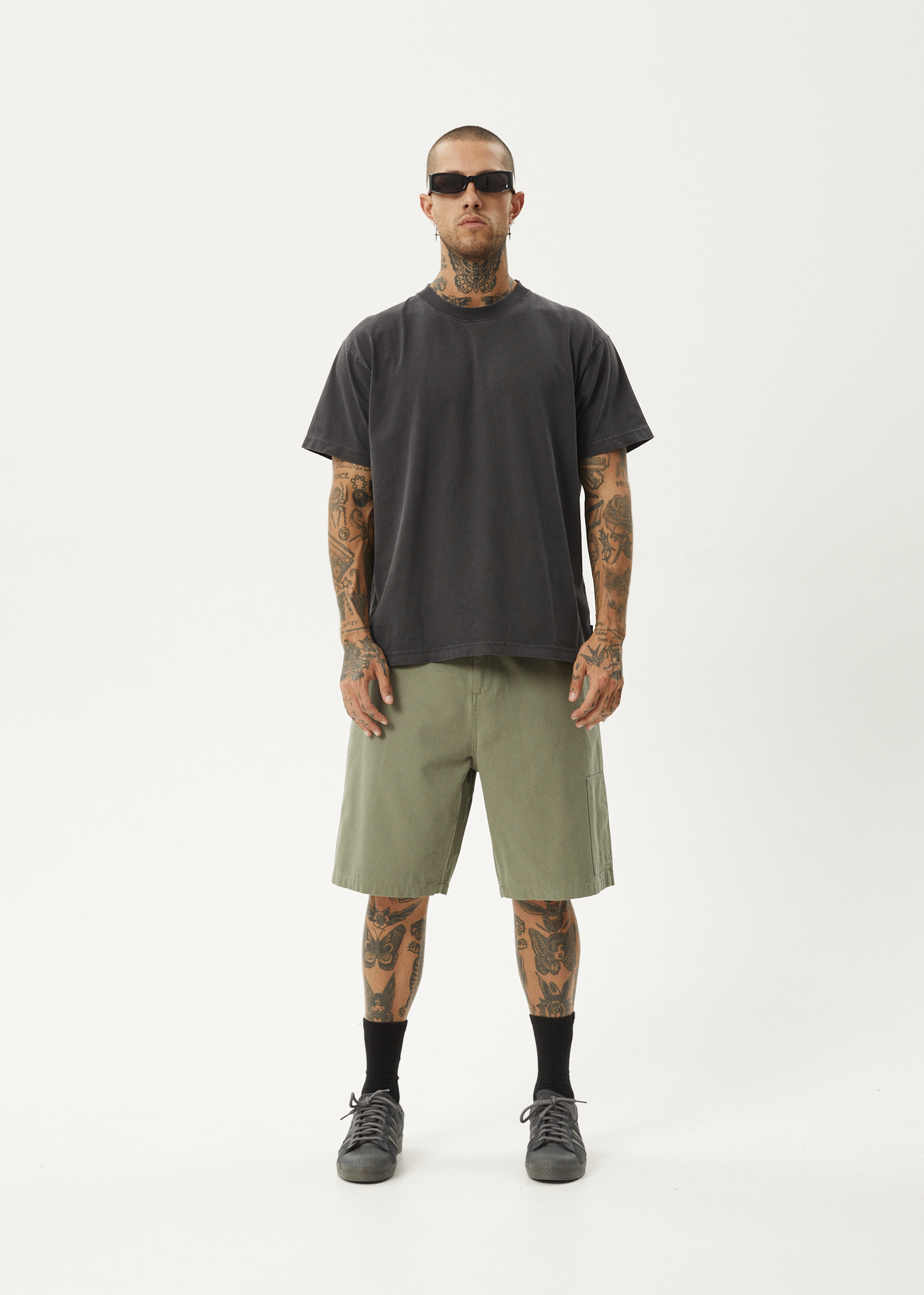Harper - Canvas Carpenter Shorts 22 Inch Olive