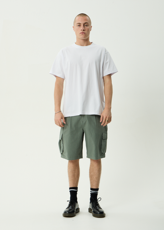 Summit Pleated Cargo Short 22 Inch
