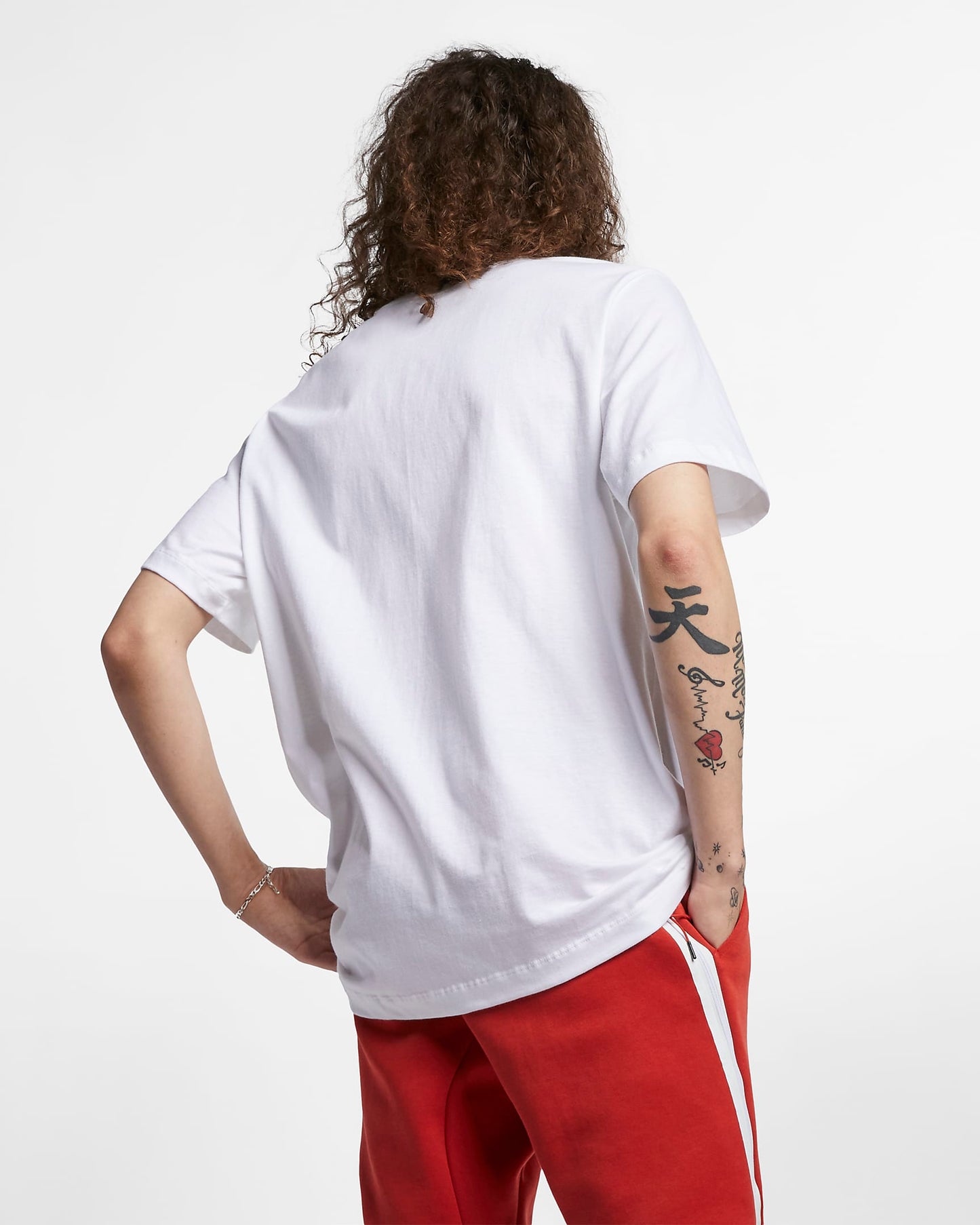 Nike Sportswear Club Tee White