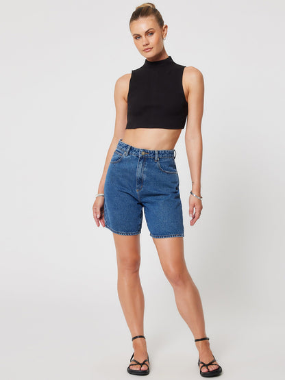 A Carrie Short Bella