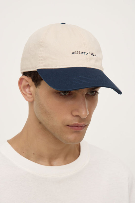 Contrast Cap