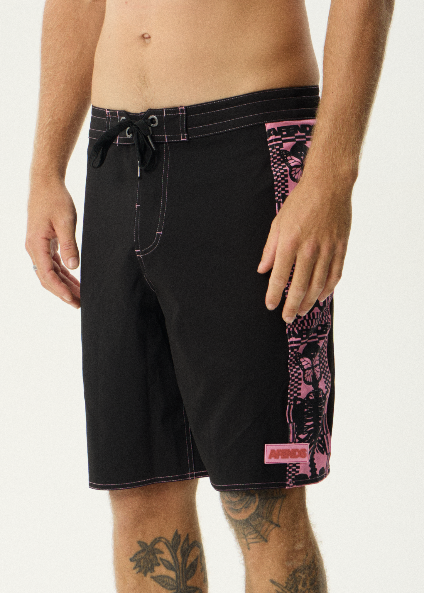 Boned - Surf Related V2 Surfshorts 20 Inch