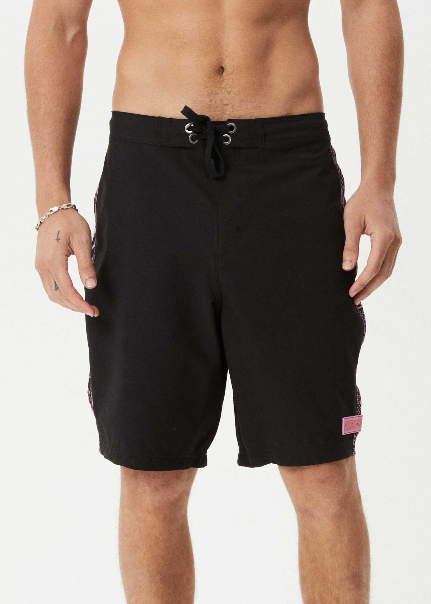 Boned - Surf Related V2 Surfshorts 20 Inch