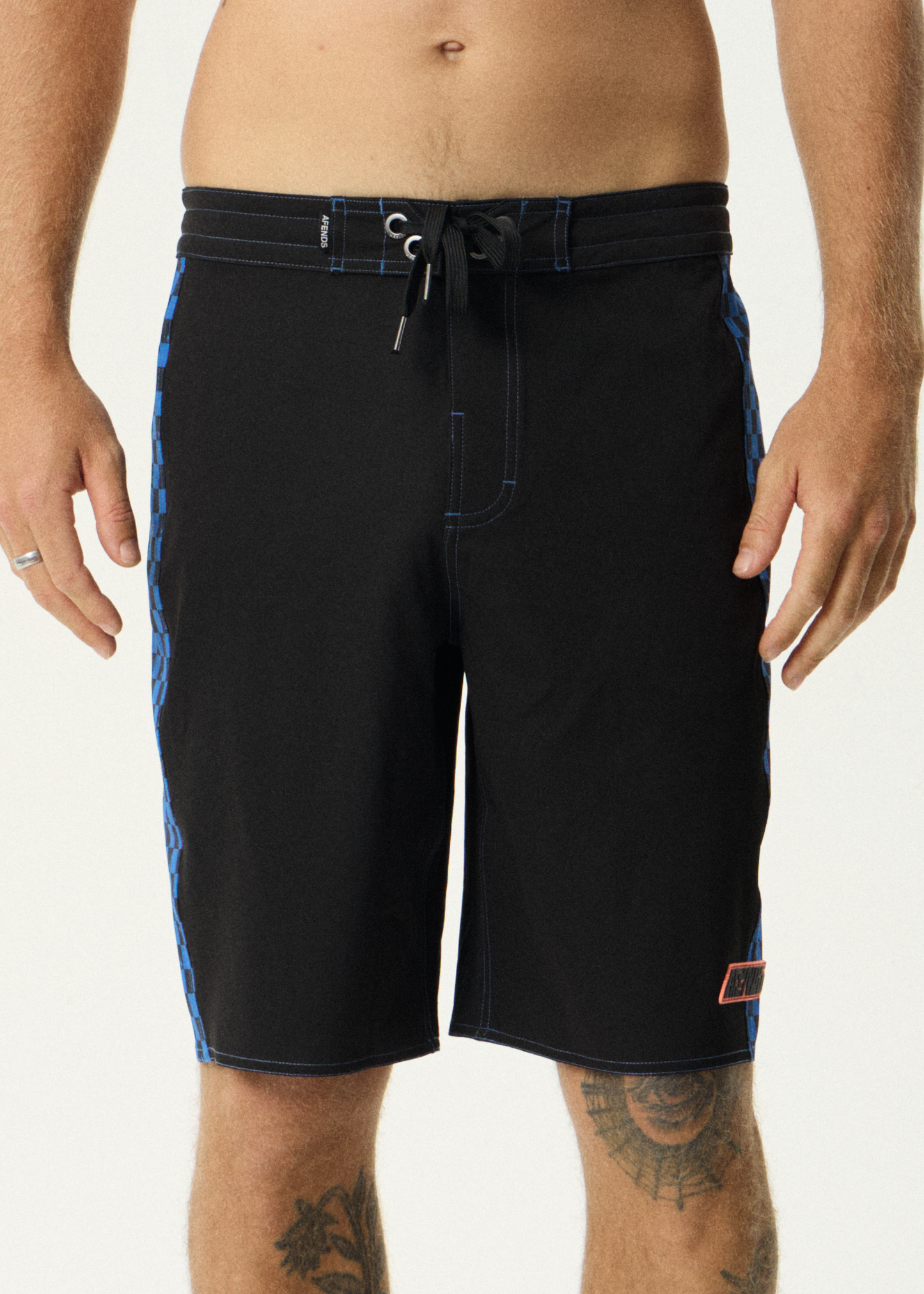 In'It 1000 - Surf Related V2 Boardshort 20 Inch