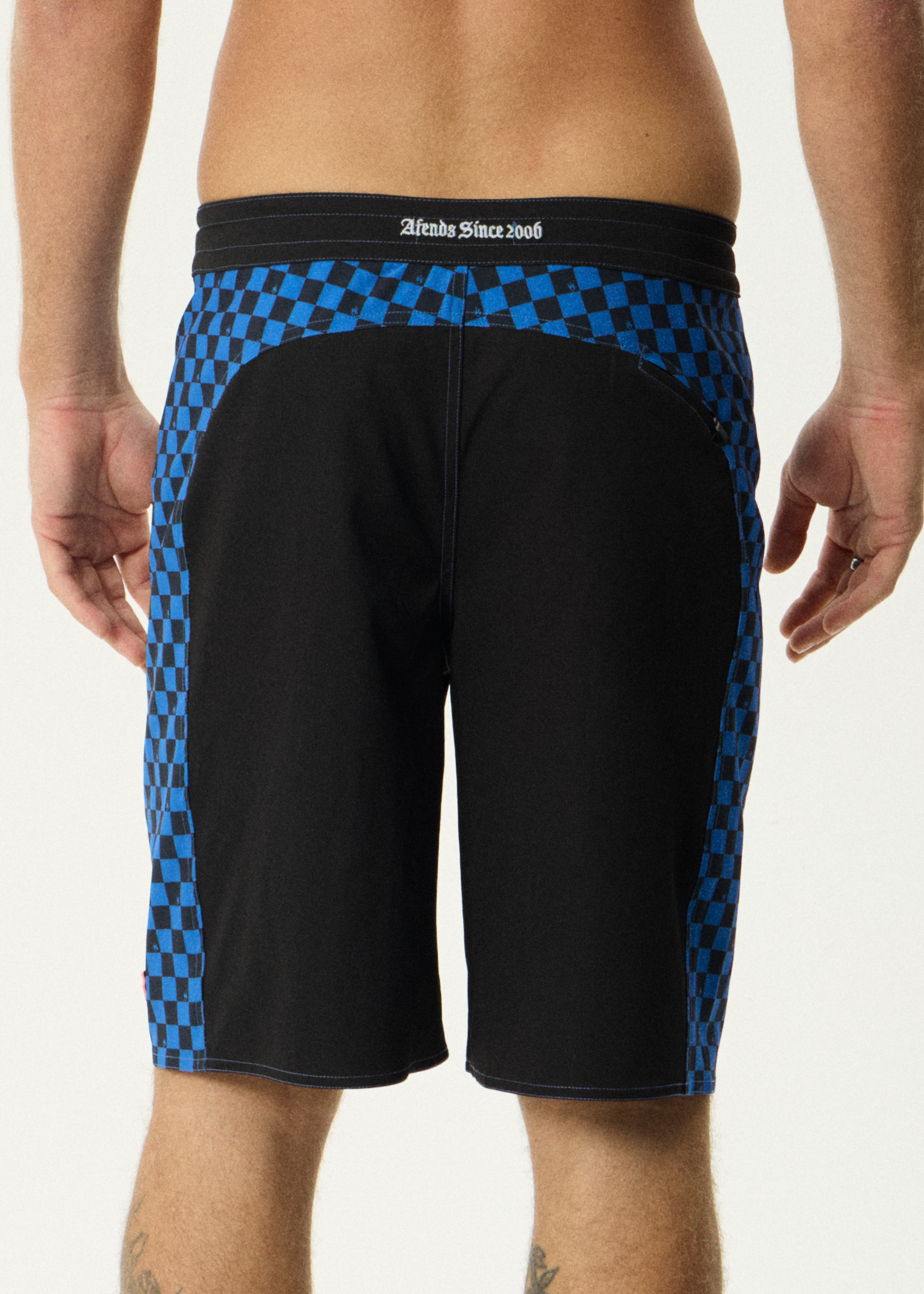 In'It 1000 - Surf Related V2 Boardshort 20 Inch
