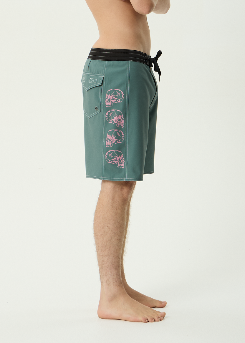 Temporal Surf Related V2 Boardshort 18 Inch