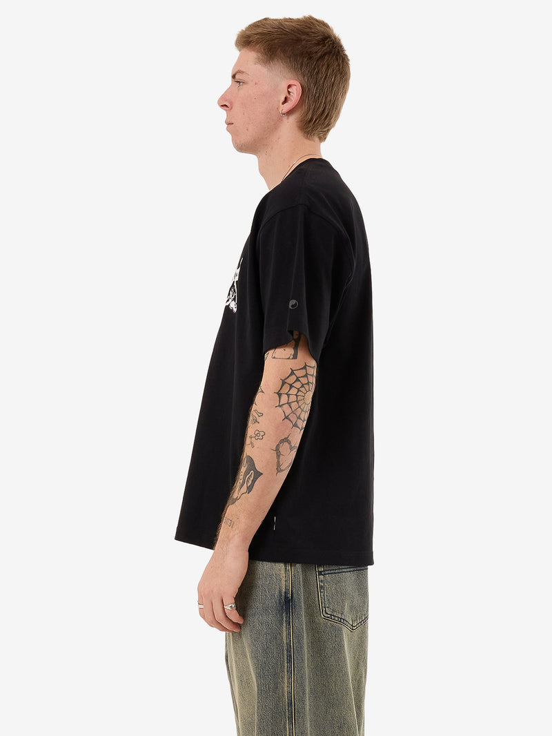 Messenger Tee Black