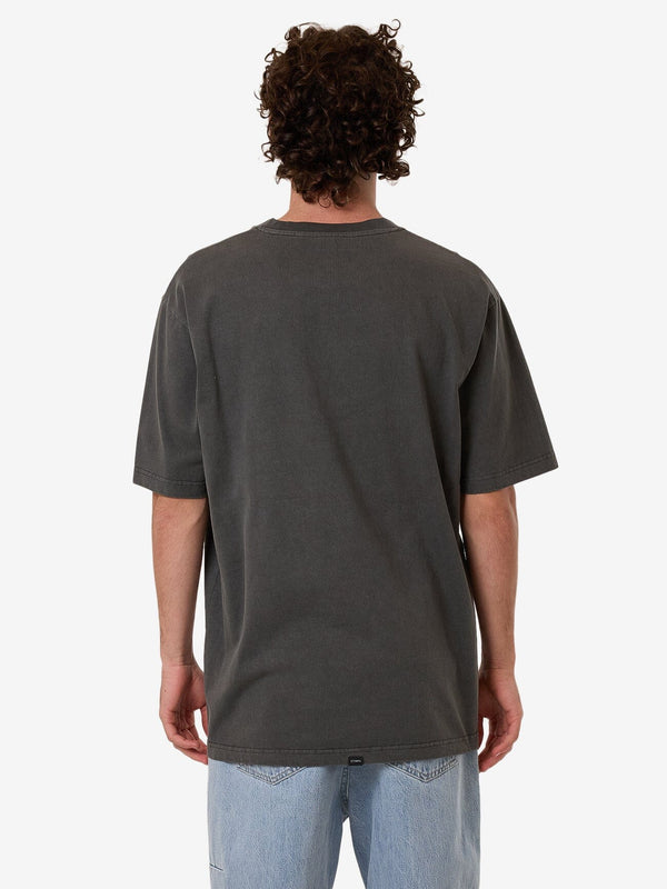 Born To Fly Embro Oversize Fit Tee