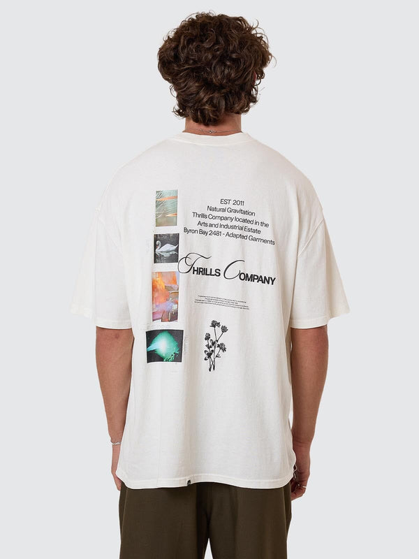 Adaption To Gravitation Box Fit Oversize Tee