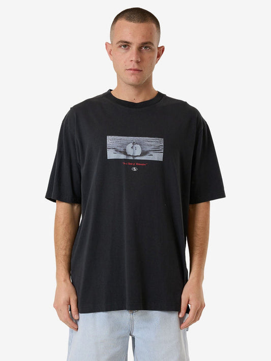 Swan Song Oversize Fit Tee