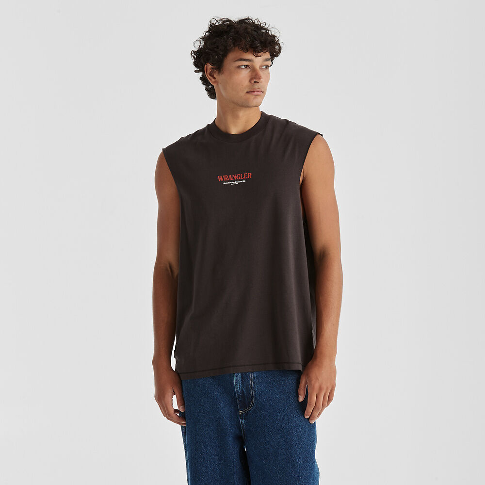 Kicks Muscle Tee Worn Black