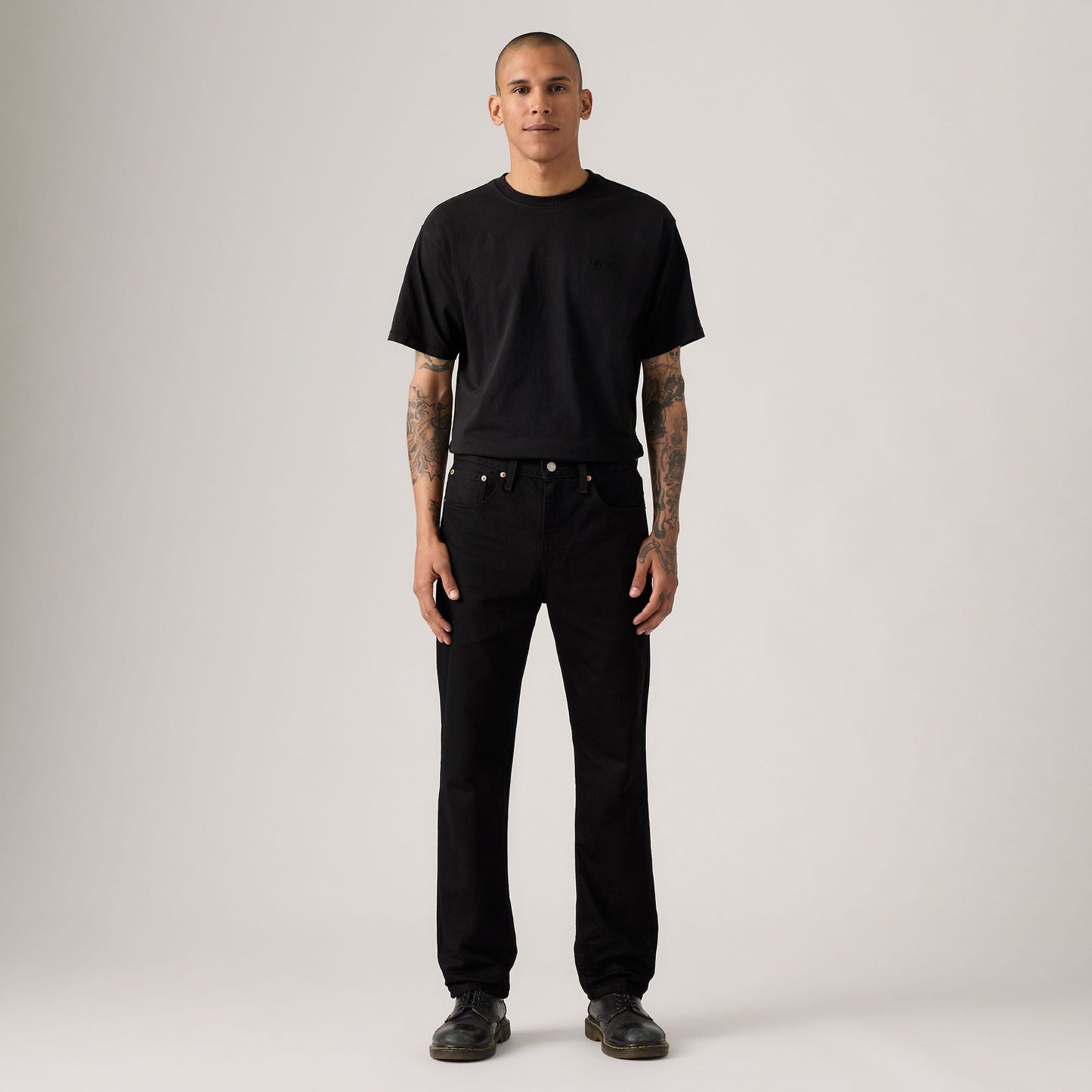 516 Straight Jean